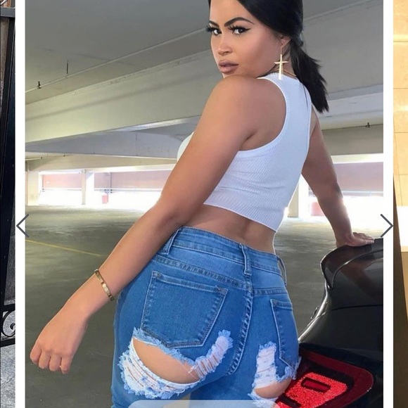 All The Booty Ripped Skinny Jeans - Picture 3 of 8